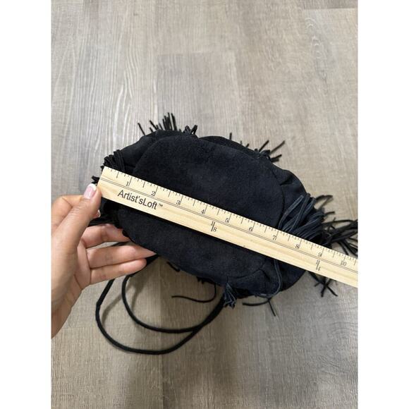 Urban outfitters suede fringe crossbody bag in black Leather Boho Bohemian Style - Picture 11 of 13